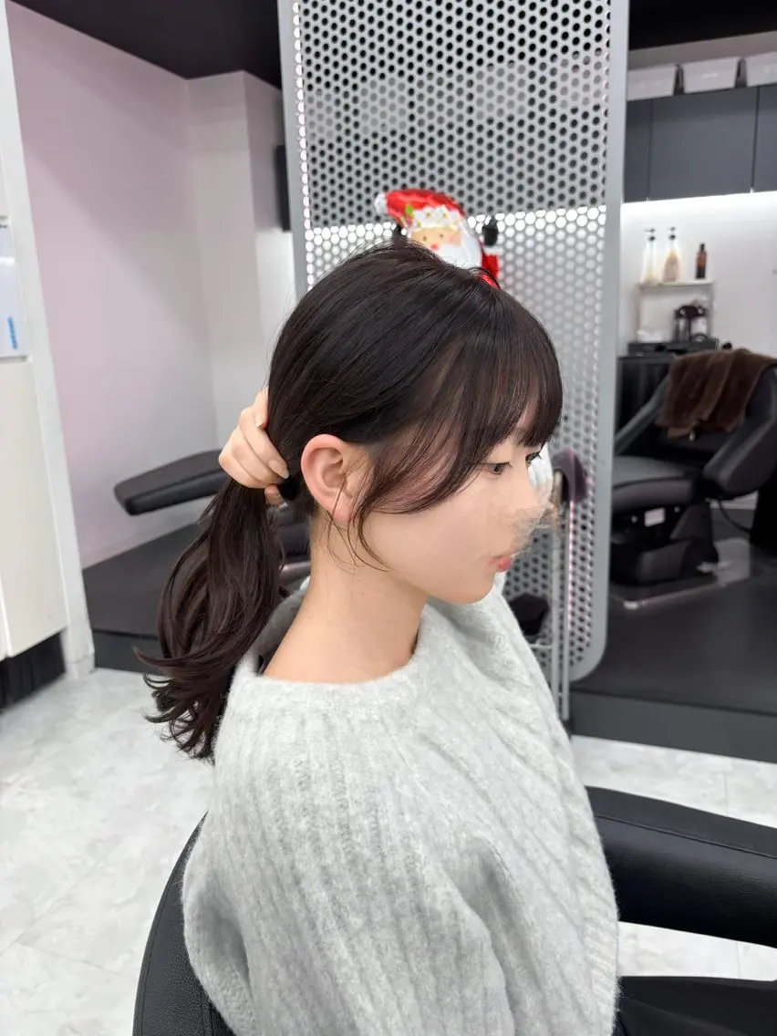 ロング カラー 抜け感レイヤー︴ ニュアンスカラーのヘアスタイル