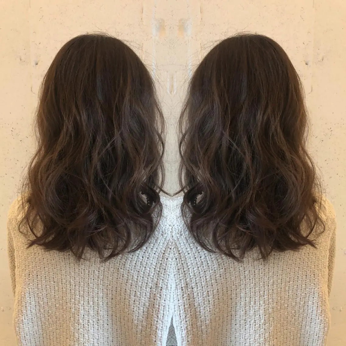 セミロング アッシュ ヘアカラー トリートメント あらき ちさとのヘアスタイル
