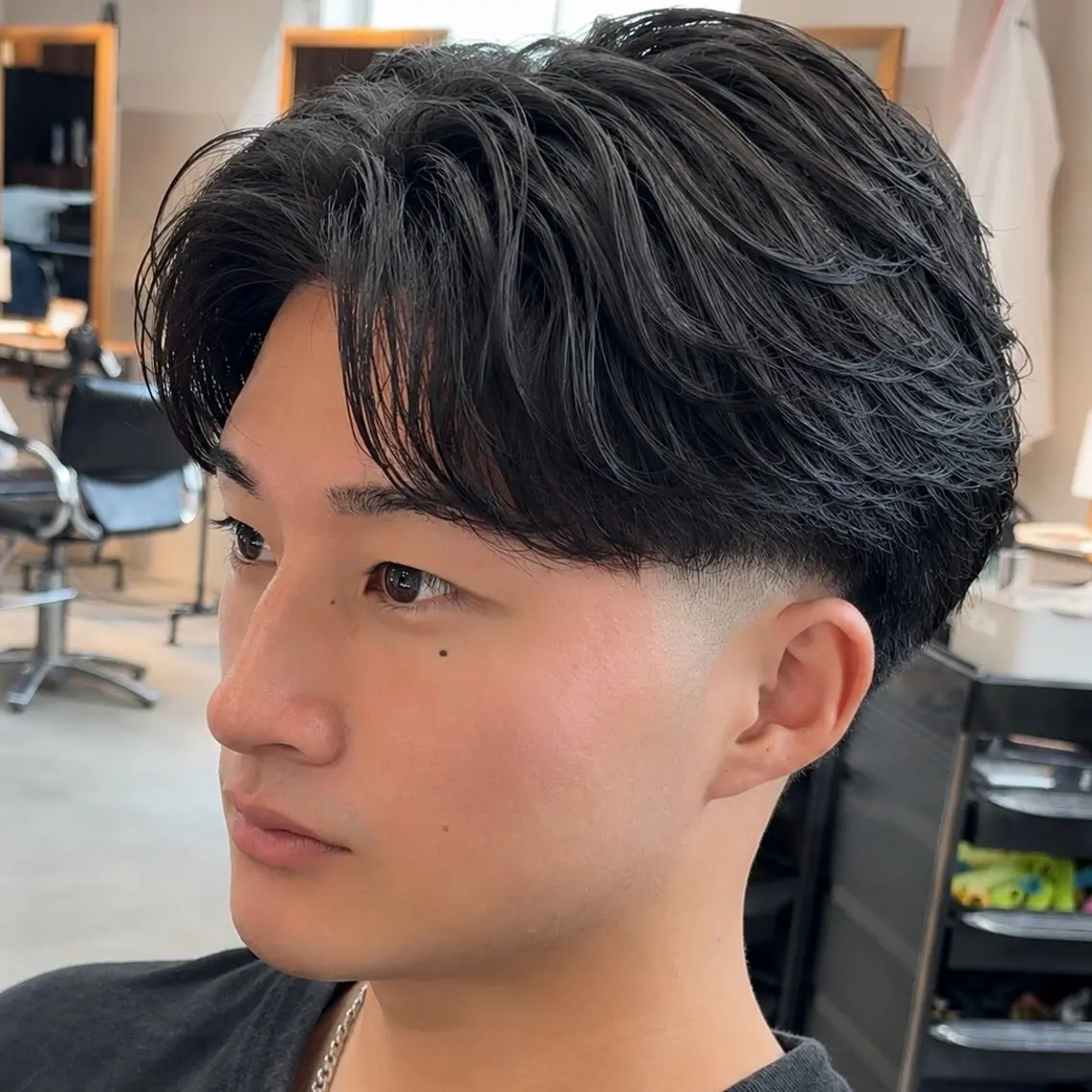 パーマ メンズ フェザーパーマ メンズパーマ スパイキーショート 波巻きパーマ ニュアンスパーマ カット パーマ 男の理想を叶える🔥 メンズパーマ特化|関のヘアスタイル