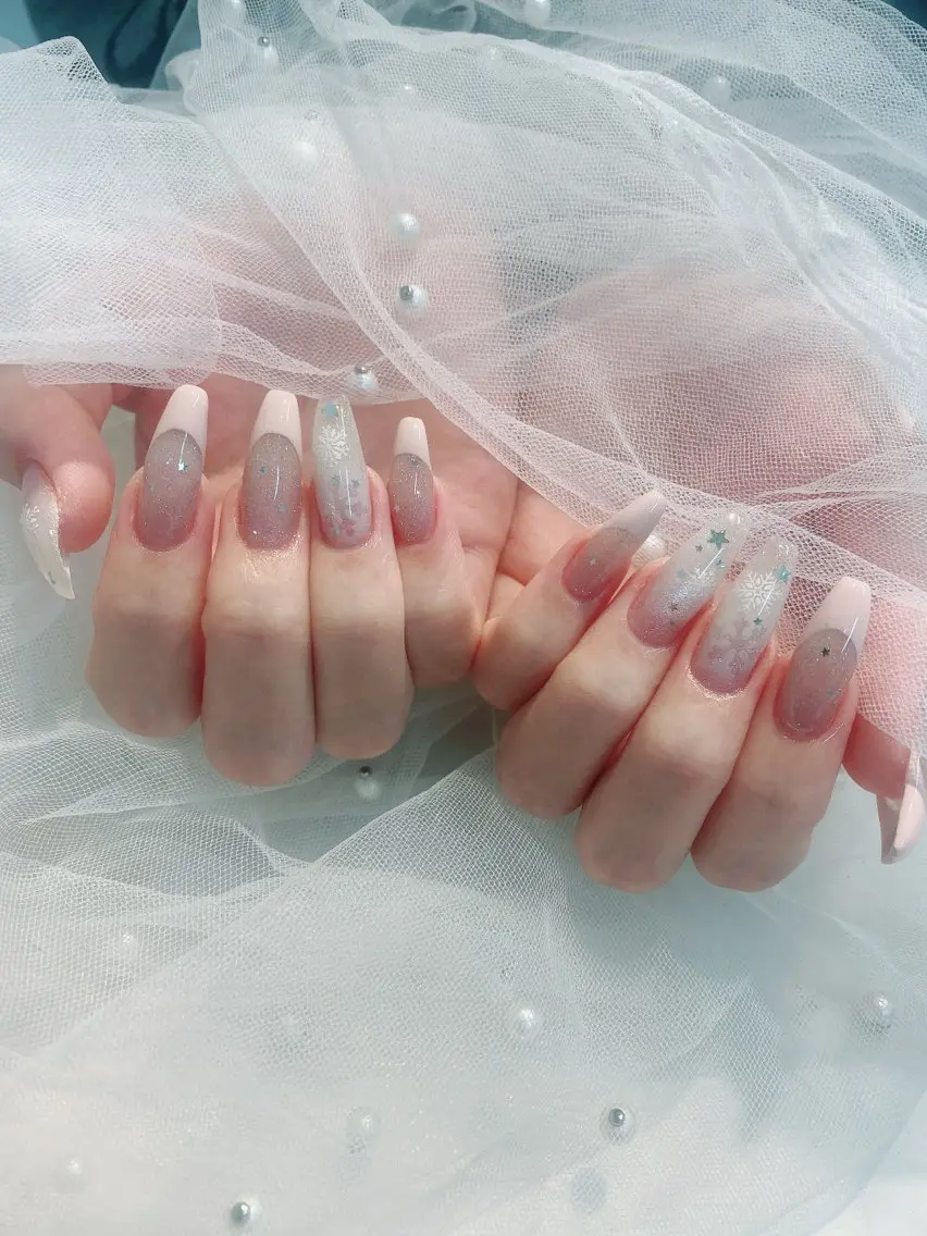ネイル DG nailのネイルデザイン