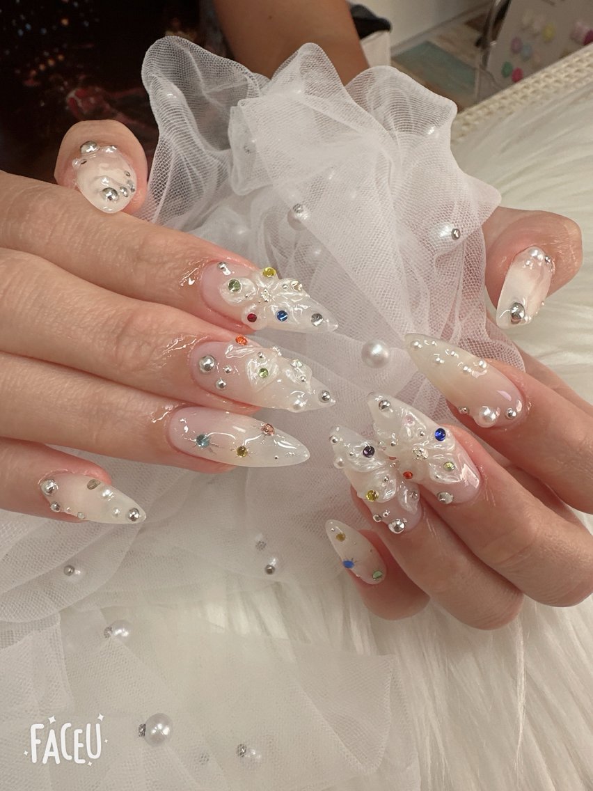 ネイル Lucy nailのネイルデザイン