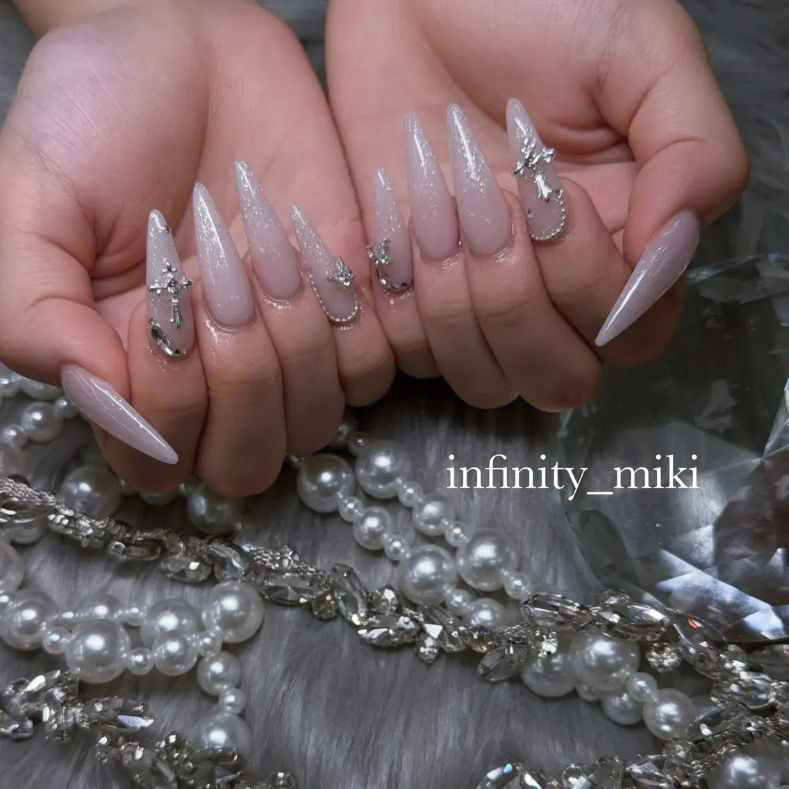 ネイル ハンドネイル Infinity _mikiのネイルデザイン