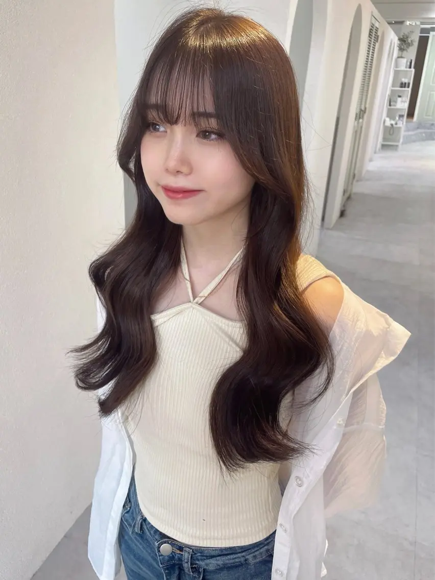 セミロング 韓国風ヘア レイヤーカット ヘアカラー トリートメント レイヤーカット 新川栄一朗のヘアスタイル