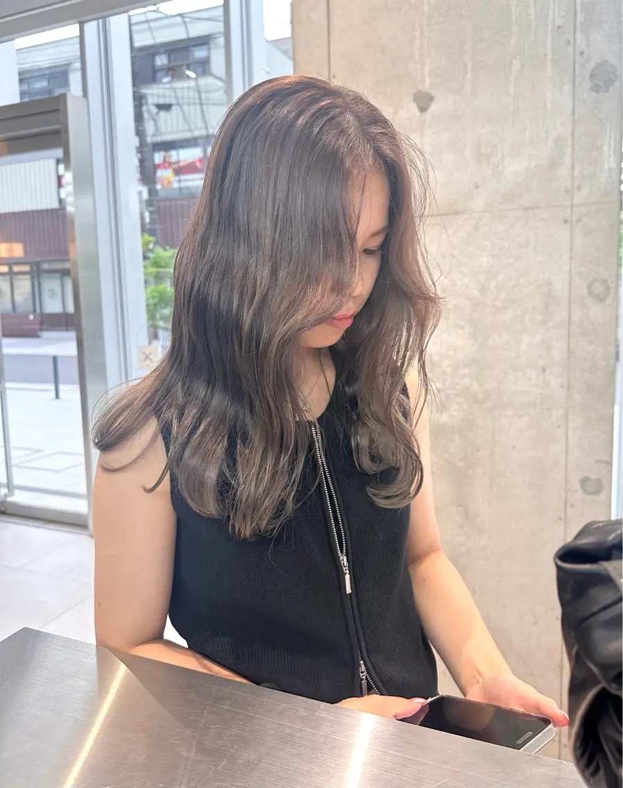 【30日以内の再来限定!】カラー+超音波トリートメントの写真
