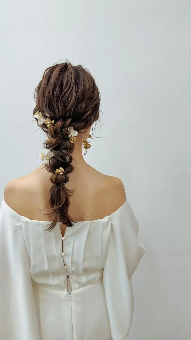 ヘアセット💇‍♀️ウェディングスタイリストによる崩れにくいヘアセット💫すぐ予約以外のご予約はお問い合わせください😌の写真