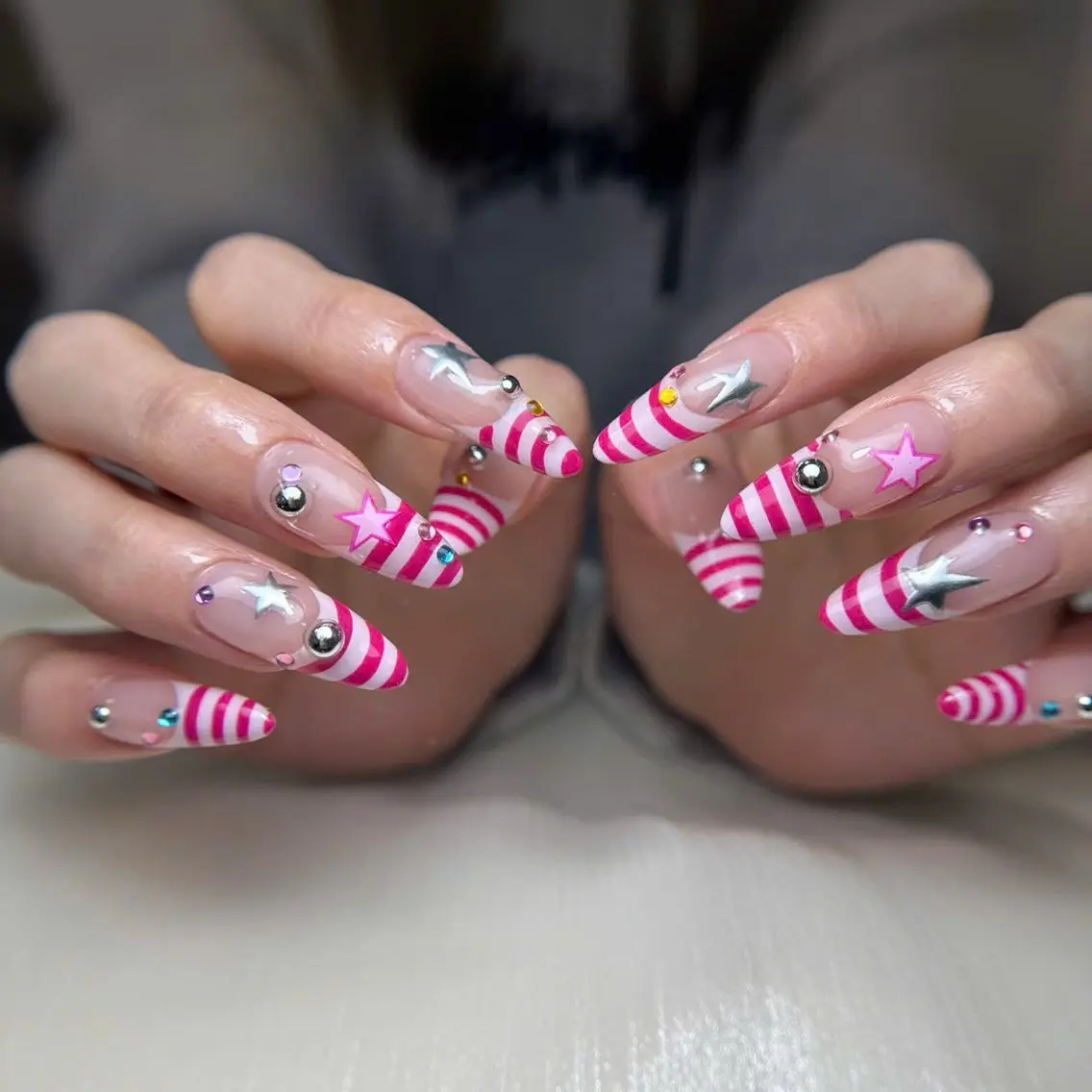 ネイル オーロラネイル 長さ出し フラッシュネイル フレンチネイル ジェルネイル Michi Nail Staffのネイルデザイン
