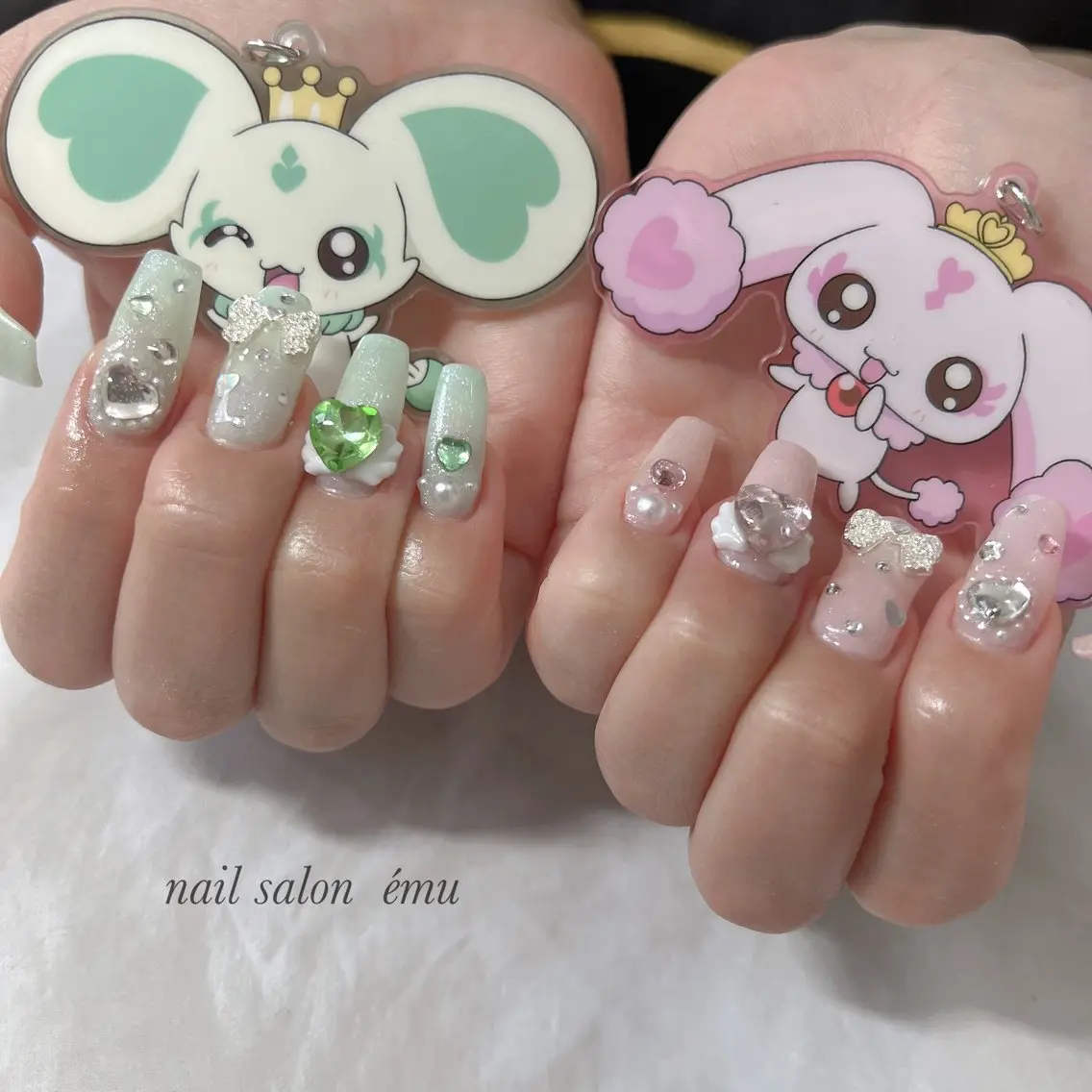 セミロング ハンドネイル nail salon émuのネイルデザイン