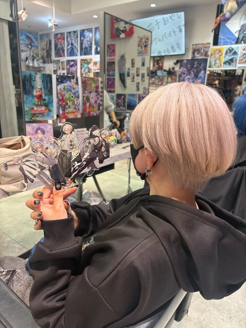 ショート カラー ヘアカラー トリートメント 推しカラー/ ミクのヘアスタイル