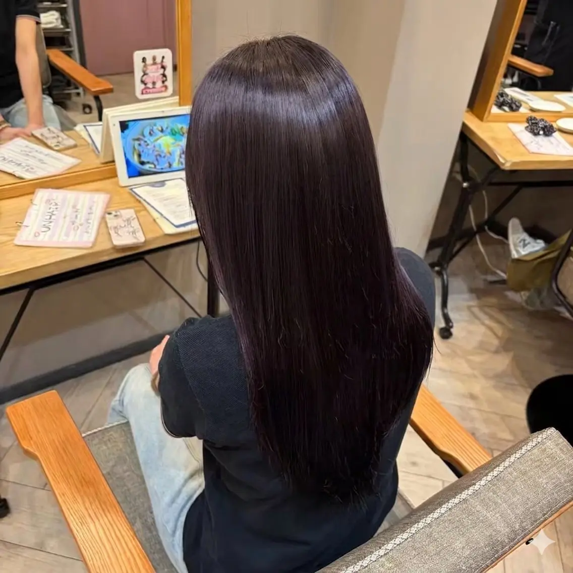 ロング カラー 透明感カラー ラベンダーカラー ヘアカラー 植野 さくらのヘアスタイル
