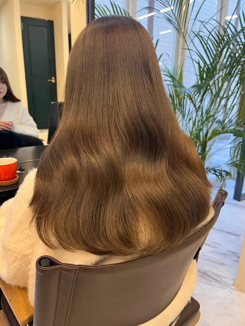 ロング カラー 透明感カラー ヘアカラー トリートメント 表参道|美髪縮毛 | kotaroのヘアスタイル