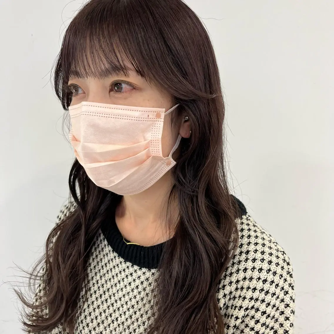 ロング カラー ピンクカラー 顔周りカット カット ヘアカラー トリートメント SOYON 🤍CHIZU🤍.のヘアスタイル