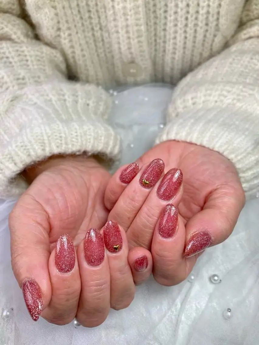 ネイル リンユン モデル募集中のネイルデザイン