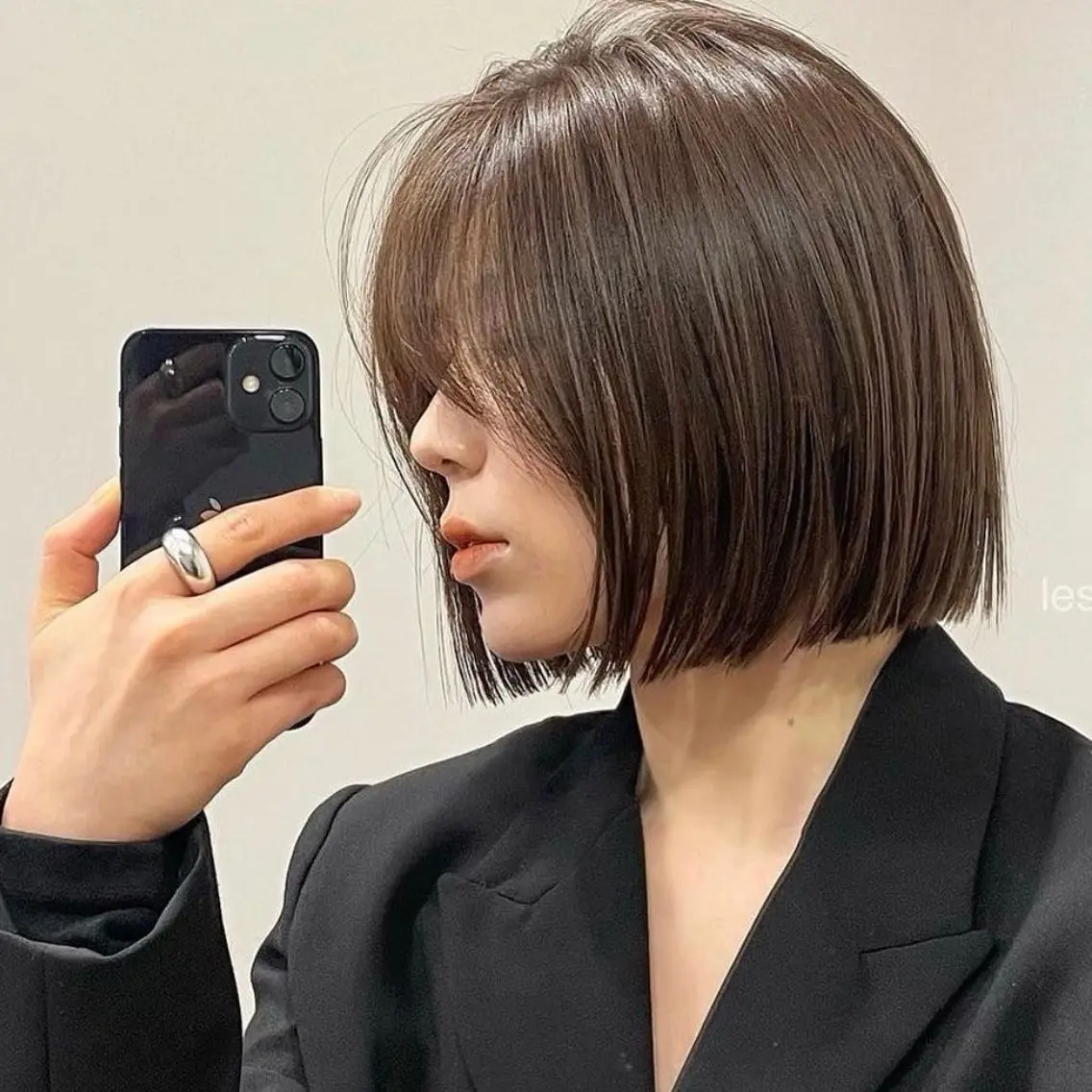 ショート カラー ブリーチ ケアブリーチ 透明感カラー ダブルカラー ブリーチなしカラー nonoka オリーブ/レイヤーのヘアスタイル