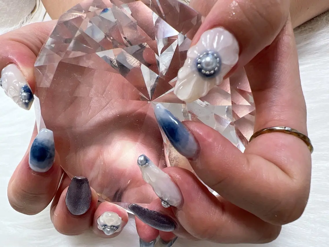 ネイル フラワーネイル マグネットネイル coco nailのネイルデザイン