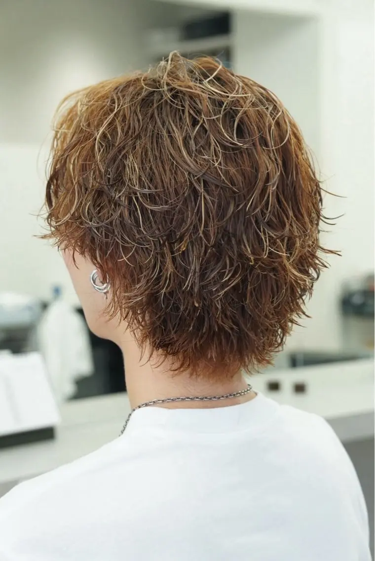 ミディアム カラー パーマ メンズ特化／ツイスパ ／波巻き／松本真生のヘアスタイル