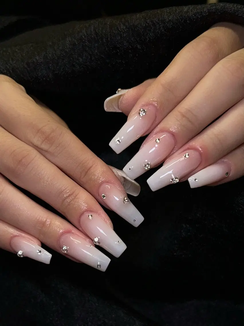 ネイル Rose nail HOSHIのネイルデザイン