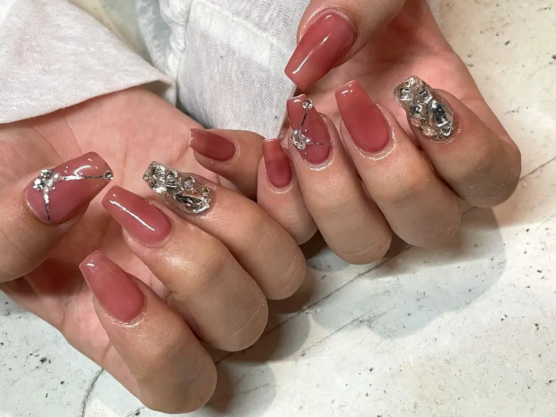 ネイル ハンドネイル 韓国/ワンホン/長さ 出しつけ放題🎀のネイルデザイン