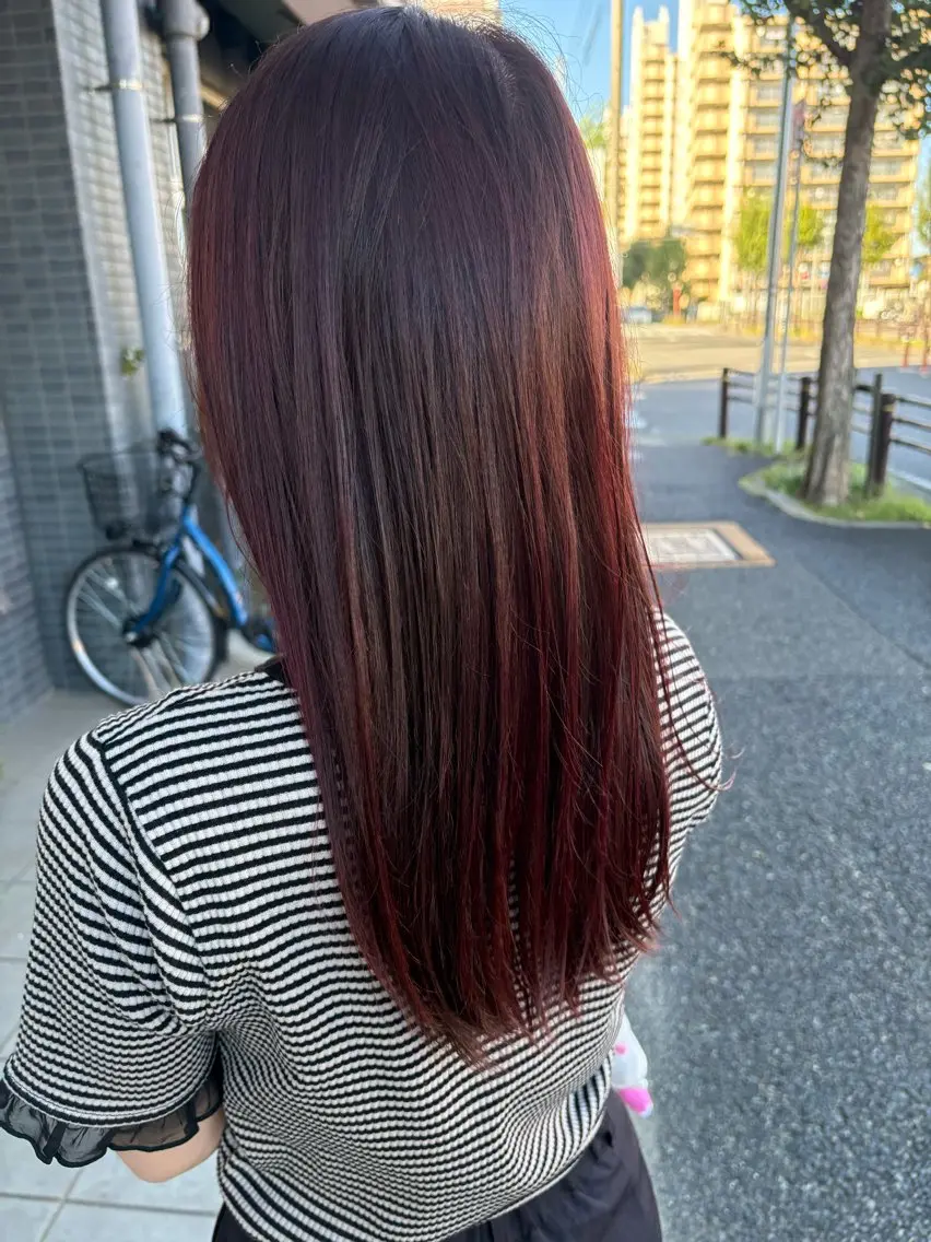 カラー ヘアカラー 知久 絢音のヘアスタイル