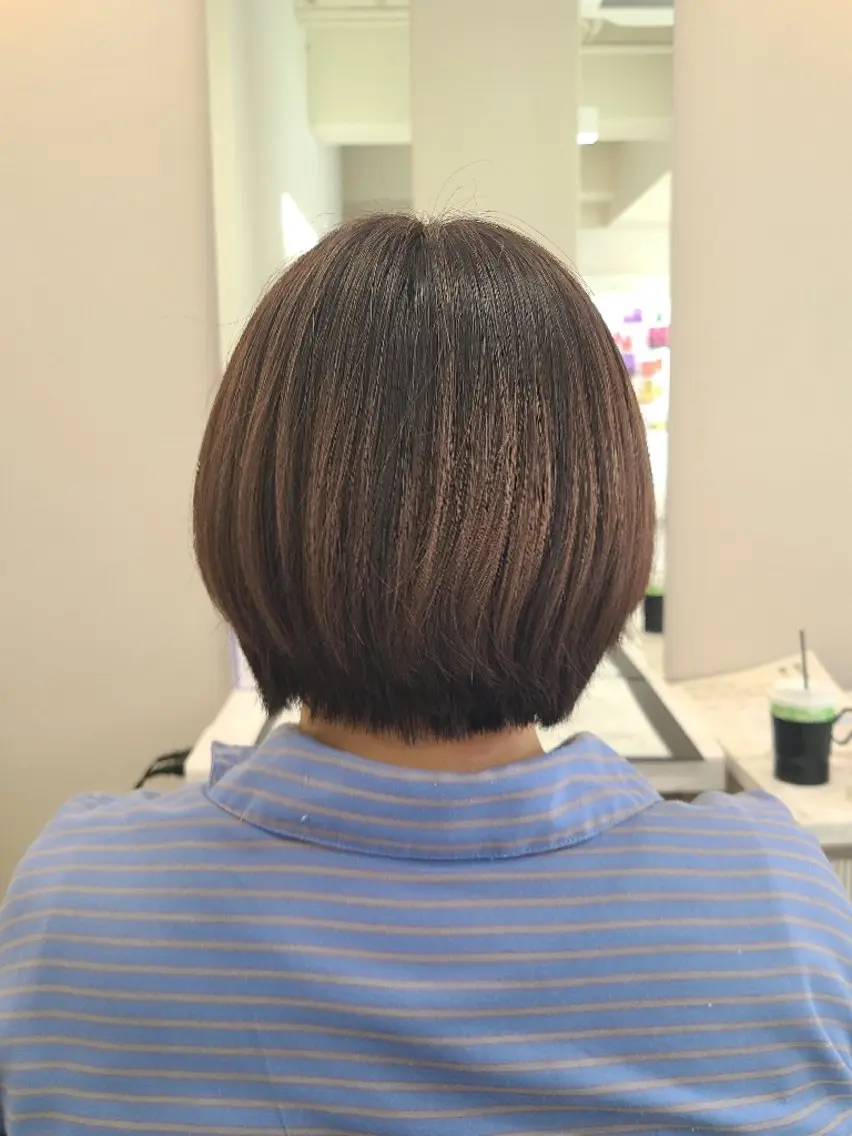 ショート カラー ショートボブ ブラウンカラー ヘーゼル ボブ ショートヘア カット ヘアカラー 桐島 令奈のヘアスタイル