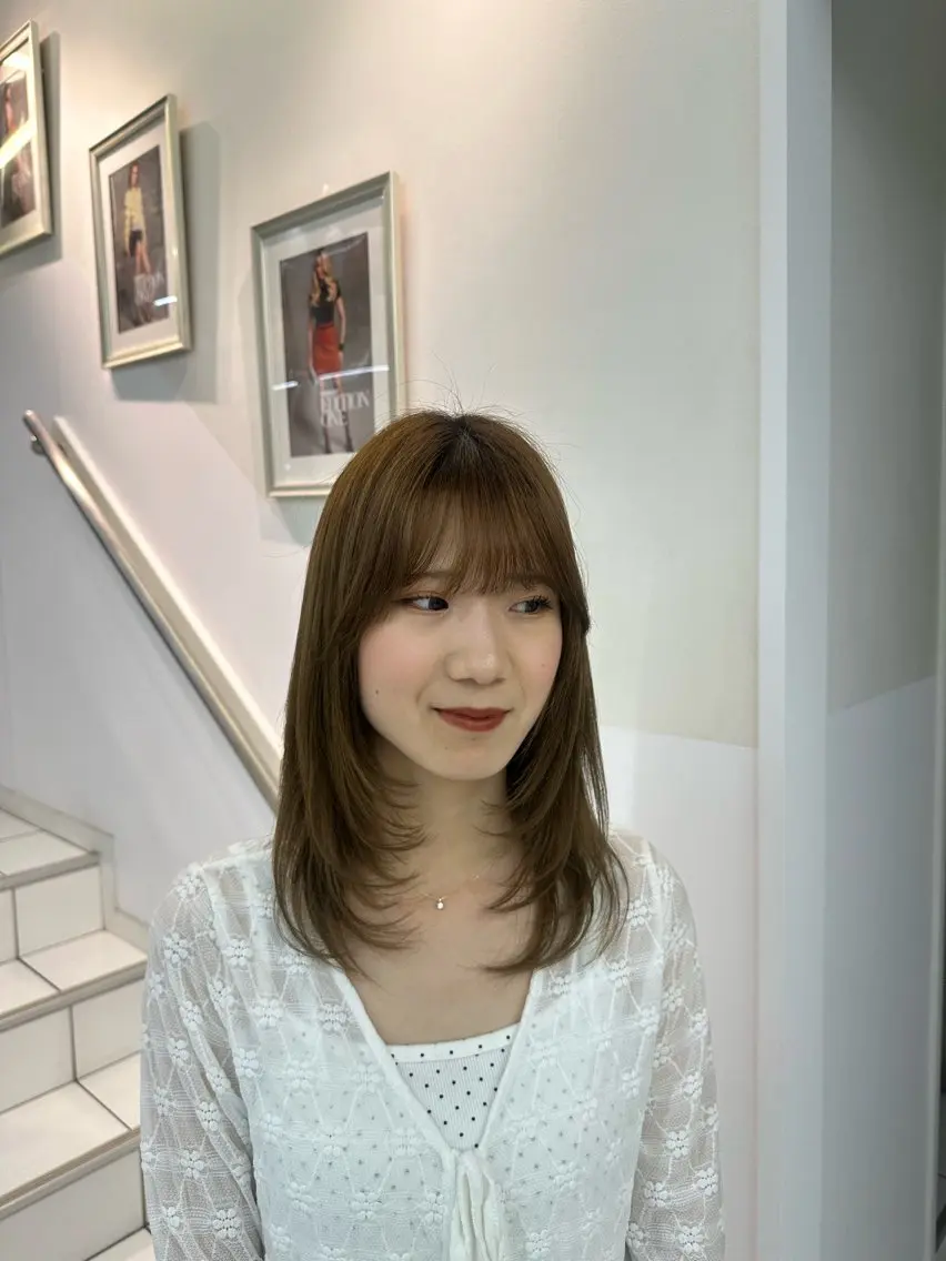 ミディアム はにいレイヤーカット モデル募集中のヘアスタイル