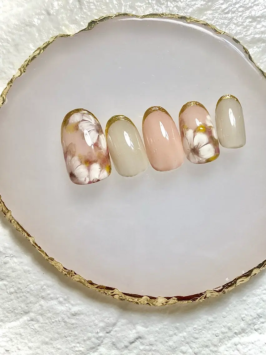ネイル ハンドネイル 7e. Nailのネイルデザイン