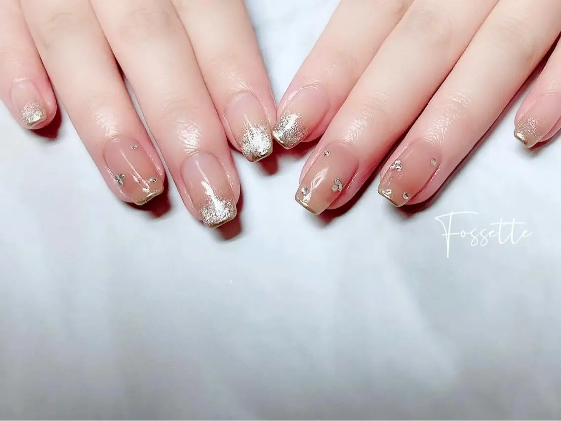 ネイル グラデーション マグネットネイル ミラーネイル ハンドネイル nailsalon Fossetteのネイルデザイン