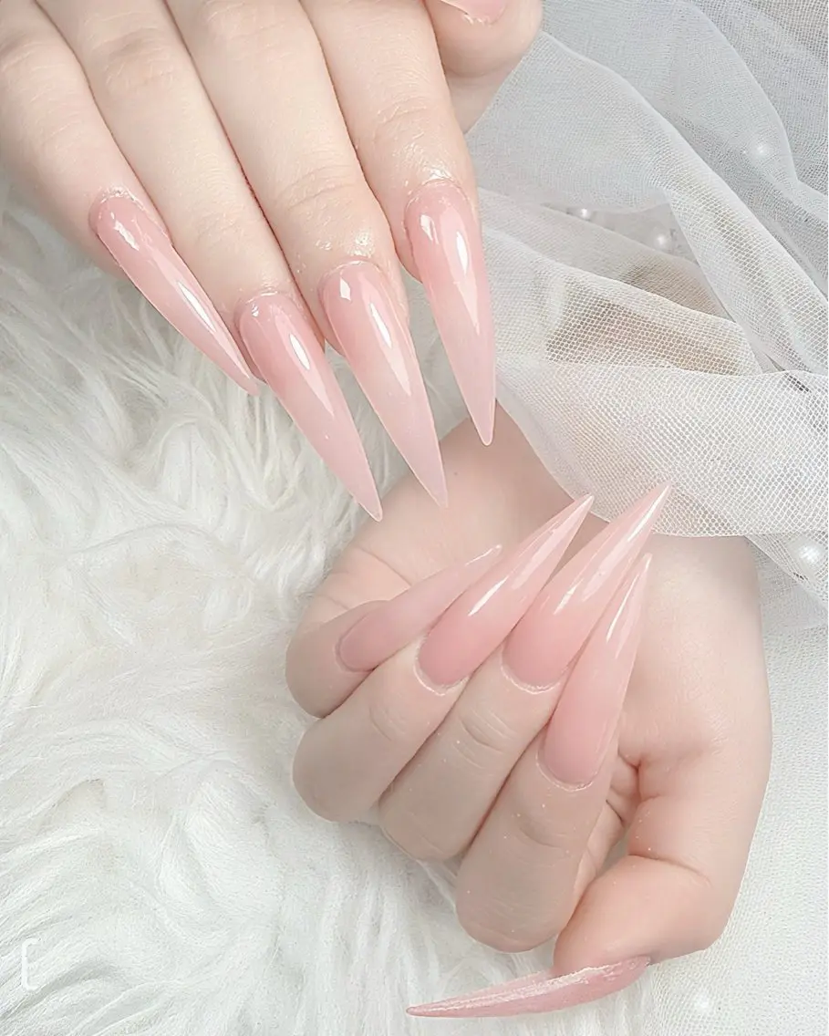 ネイル ワンカラーネイル シンプルネイル ハンドネイル ハンドケア Gote Kawa nail salonのネイルデザイン