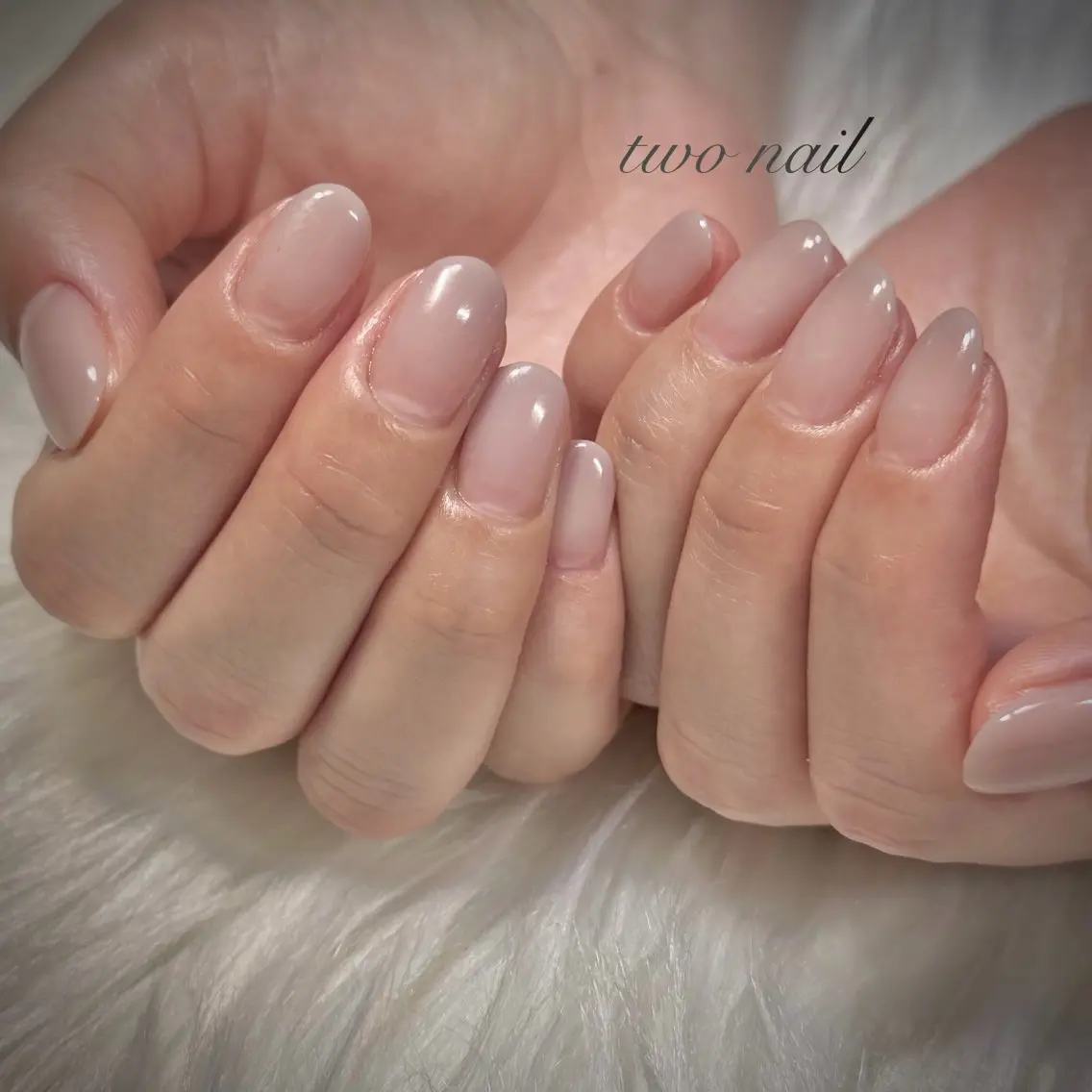 ネイル ネイルチップ ホワイト ハンドネイル two nailのネイルデザイン