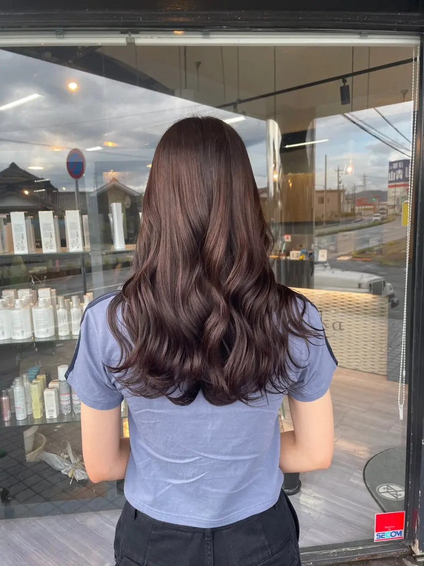 ロング カラー ブラウンカラー マキノ キョウカのヘアスタイル