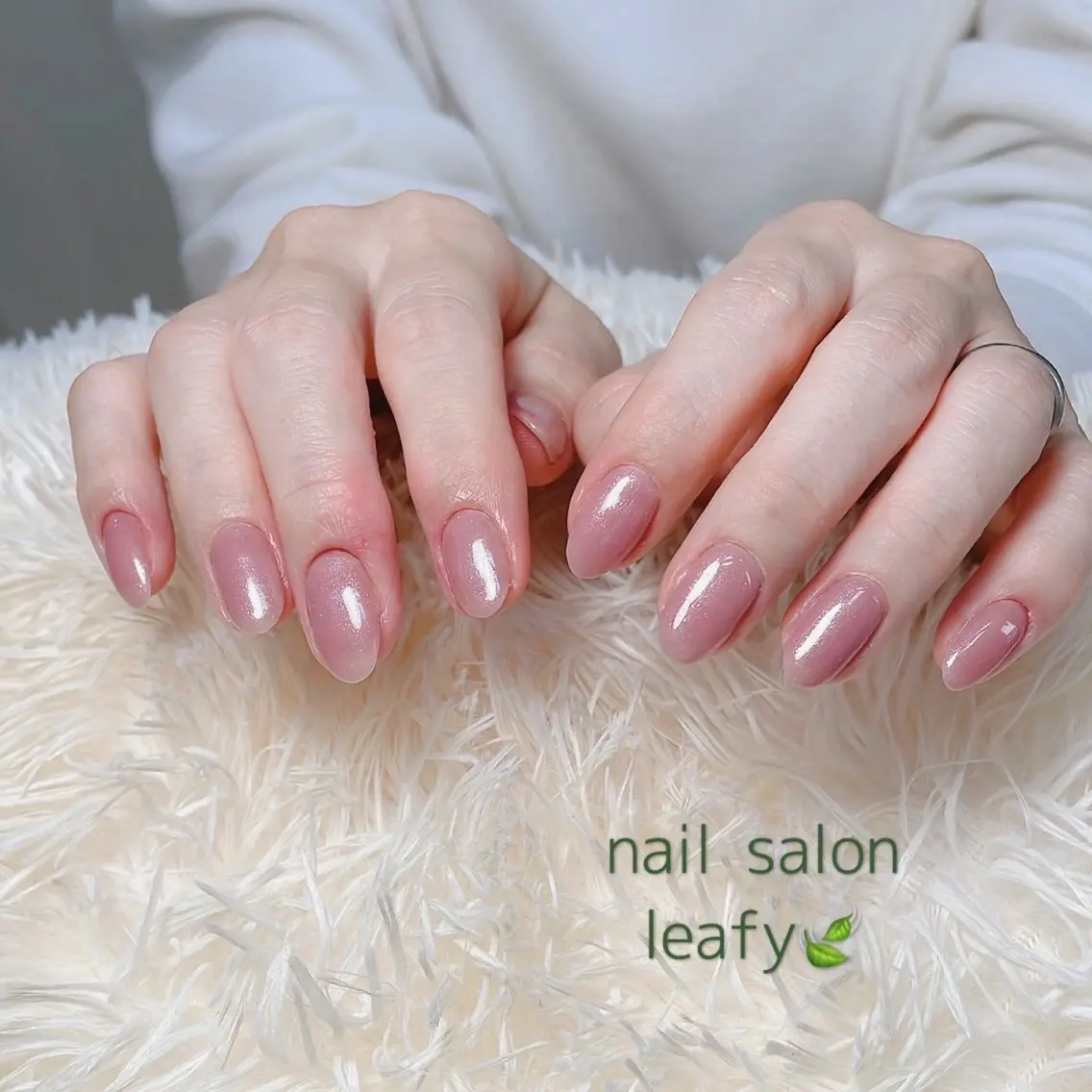 ネイル ワンカラーネイル ハンドネイル ネイルサロン leafyのネイルデザイン