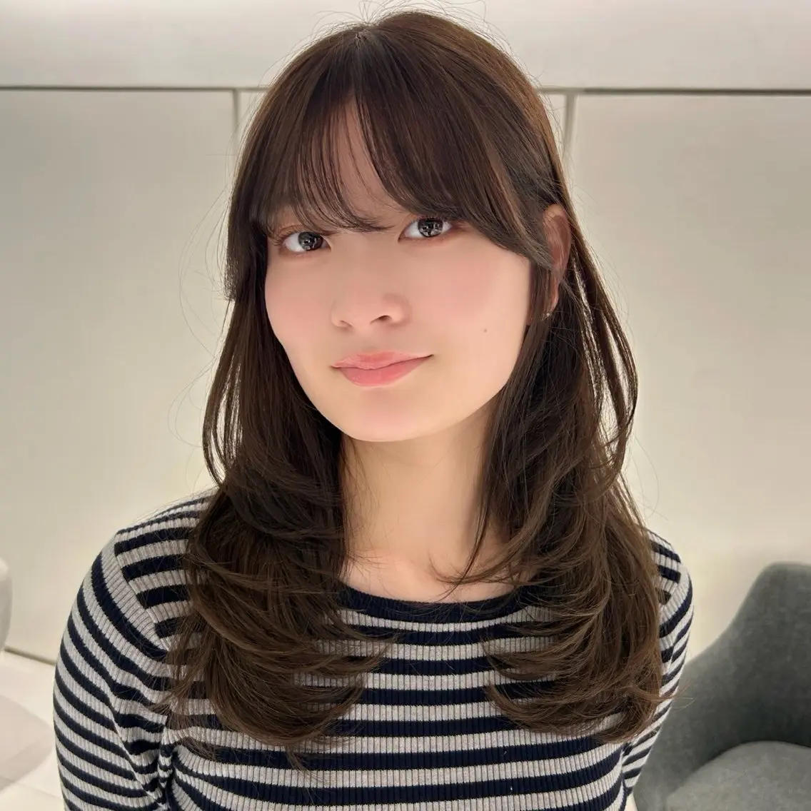 セミロング カラー ブラウンカラー 透明感カラー ナチュラルブラウン 顔周りカット レイヤーカット カット ヘアカラー トリートメント 松本 亜喜のヘアスタイル