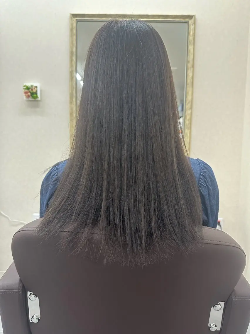 ロング カラー シシド イブキのヘアスタイル