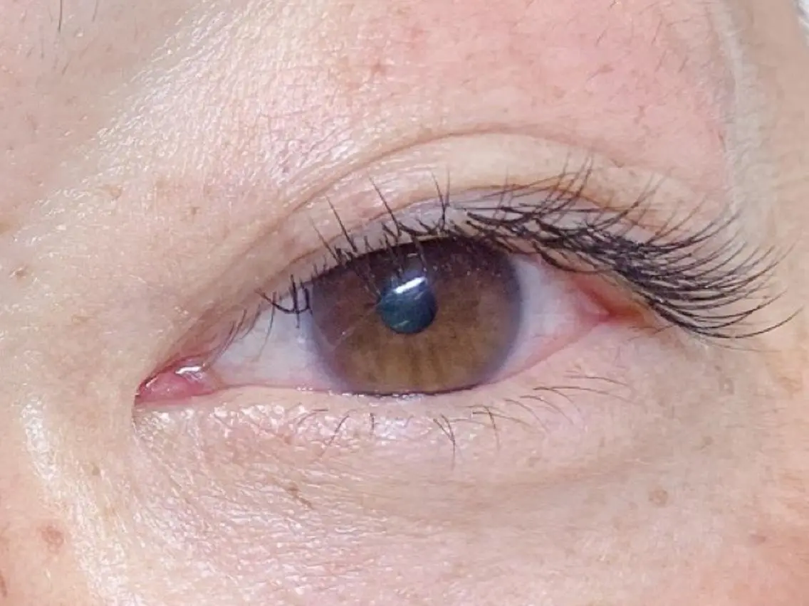 マツエク・マツパ メンズ トップアイリスト Verestのマツエク・マツパデザイン