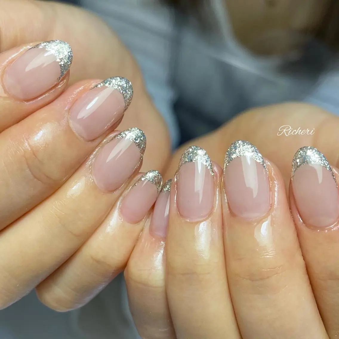 ミディアム ネイル 韓国風ヘア アートネイル フレンチネイル ジェルネイル ガラスフレンチ richeri beautyのその他イメージ