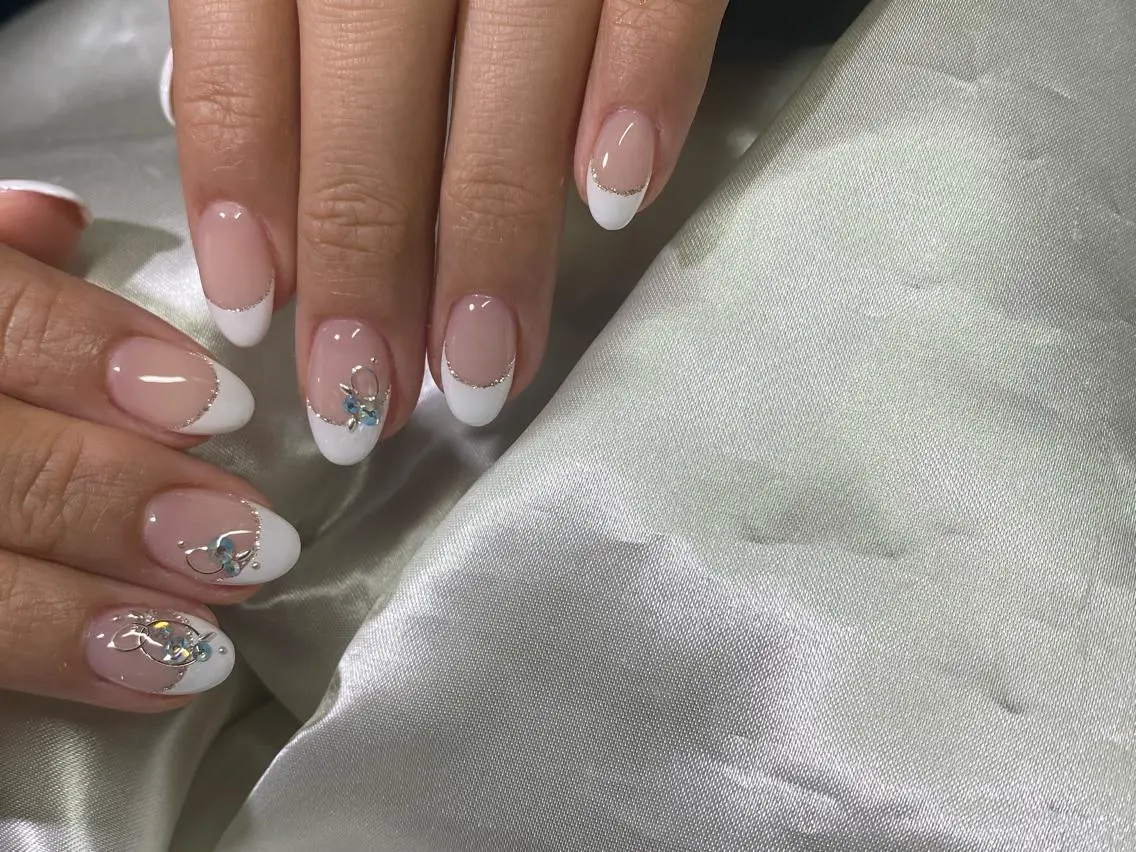 ネイル 持ち込み ニュアンスネイル Charme. NOBUKOのネイルデザイン