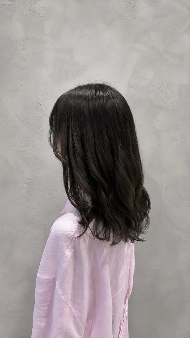 ミディアム 🖤yumi🖤🎀 透明感カラー韓国ヘアのヘアスタイル