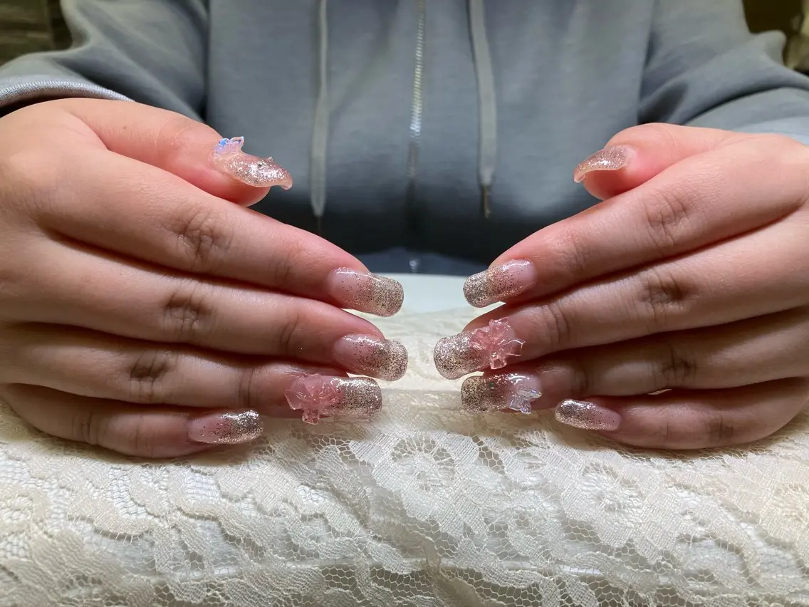 ネイル ジェルネイル グラデーション ラメ(グリッター) ラメグラデーション スカルプネイル Horizon ☆ Nailsのネイルデザイン