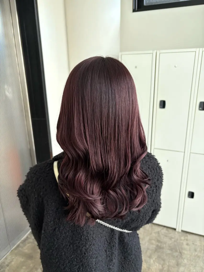 ミディアム カット ヘアカラー トリートメント 琉花/髪質改善 /レイヤーカットのヘアスタイル