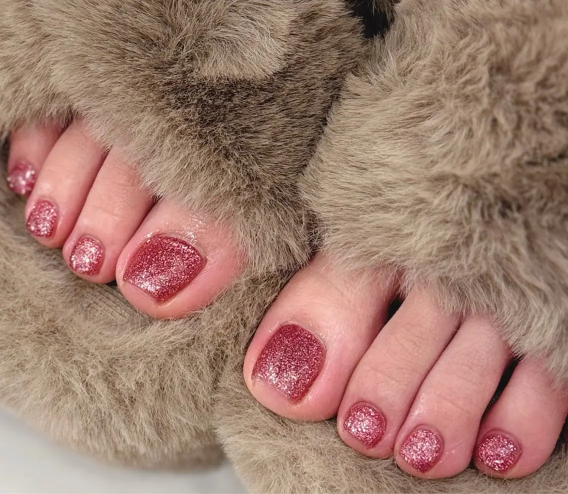 フットジェル(オフなし)💅マグネット/フラッシュ/グリッター/ラメの写真