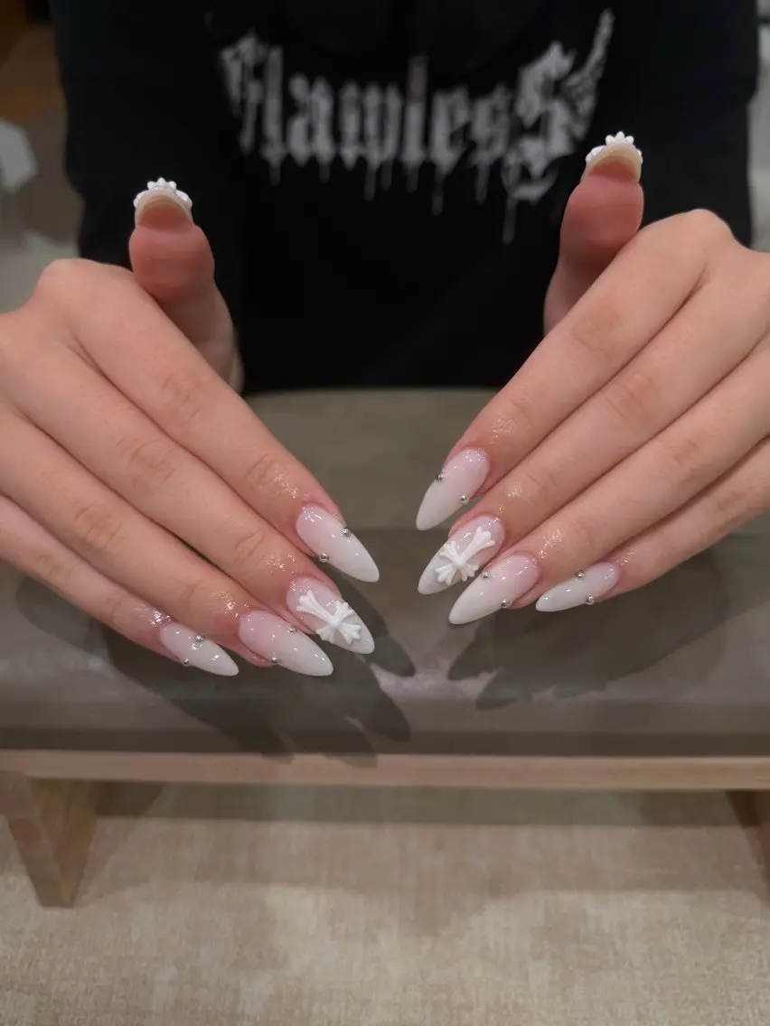 ネイル ジェルネイル 韓国ネイル 持ち込み シンプルネイル ワンホンネイル ハンドネイル 🎀AURA Nailsalonのネイルデザイン