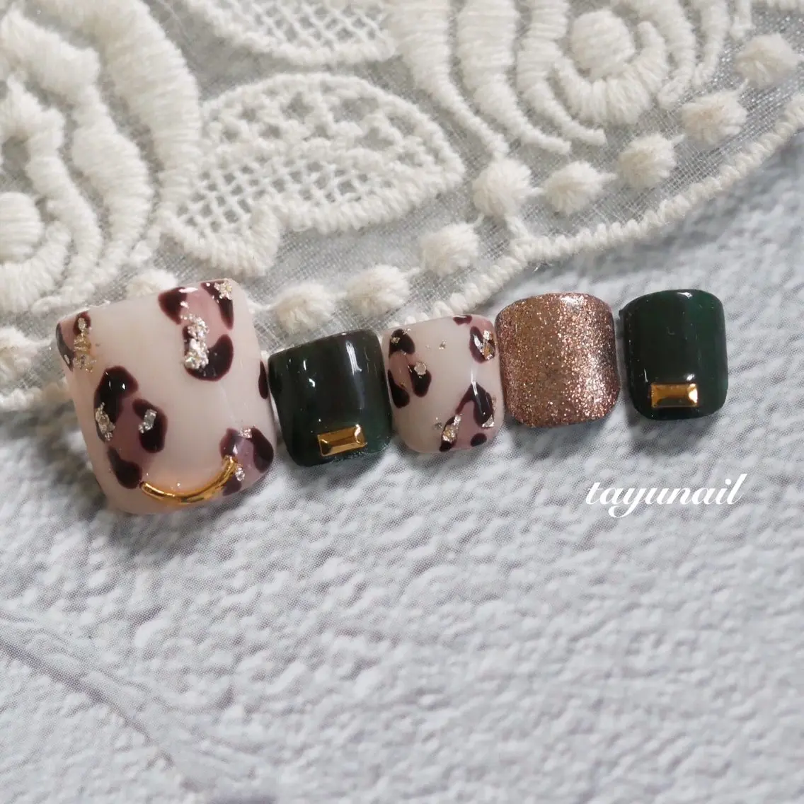 ネイル フットネイル ジェルネイル パラジェル フットネイル ネイルサロン 【たゆnail】のネイルデザイン