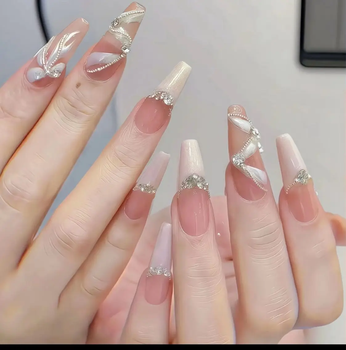 ネイル ハンドネイル D-BEAUTY Nailsalonのネイルデザイン