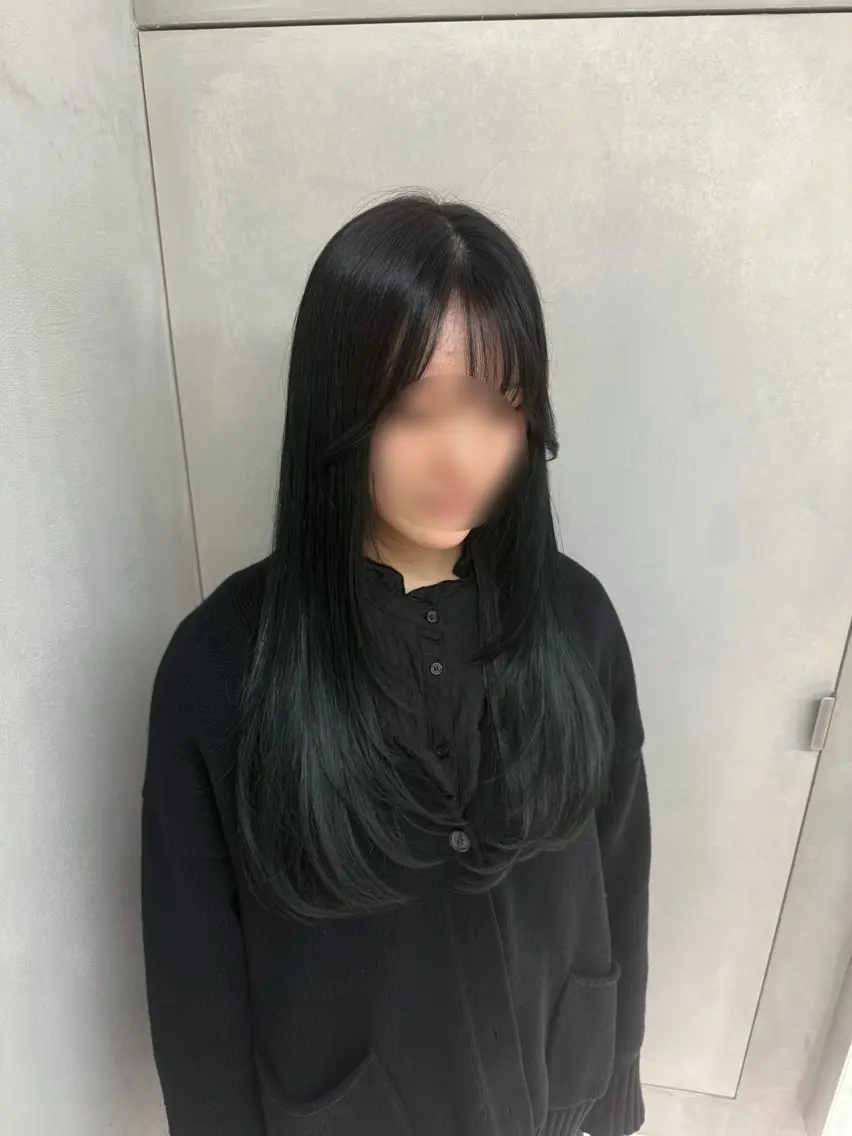 ロング レイヤーカット 🤍haruna 🤍SUIのヘアスタイル