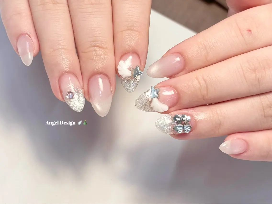 ネイル 氷ネイル・うるうるネイル マグネットネイル ハンドネイル miso🎀 ayanaのネイルデザイン