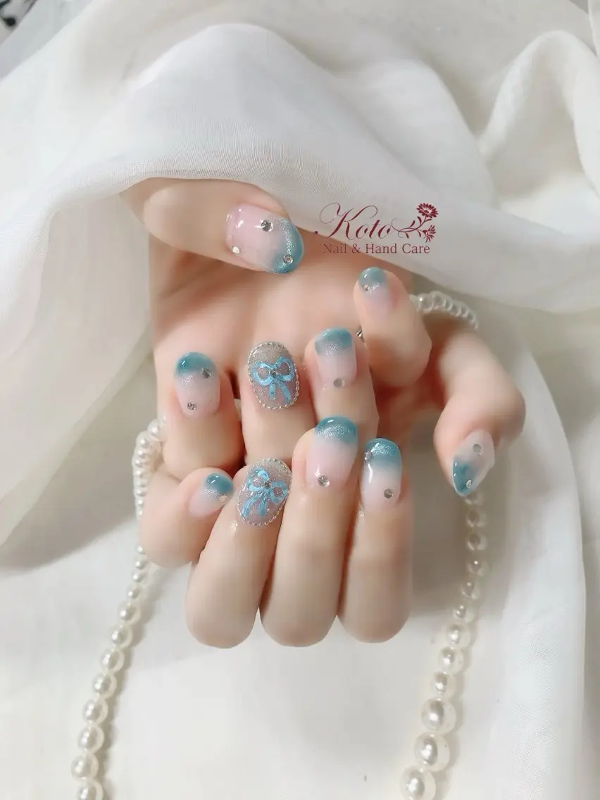 ネイル 長さ出し ジェルネイル 持ち込み ニュアンスネイル 赤色 ハンドネイル Nail Salon KOTOのネイルデザイン