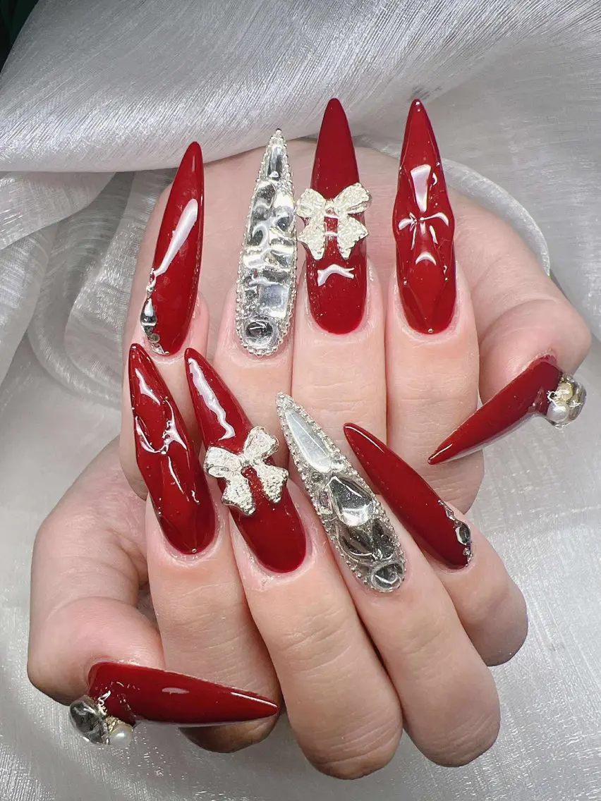 ネイル 長さ出し グラデーション 卒業式 キラキラネイル マグネットネイル ハンドネイル Lee Nailsのネイルデザイン