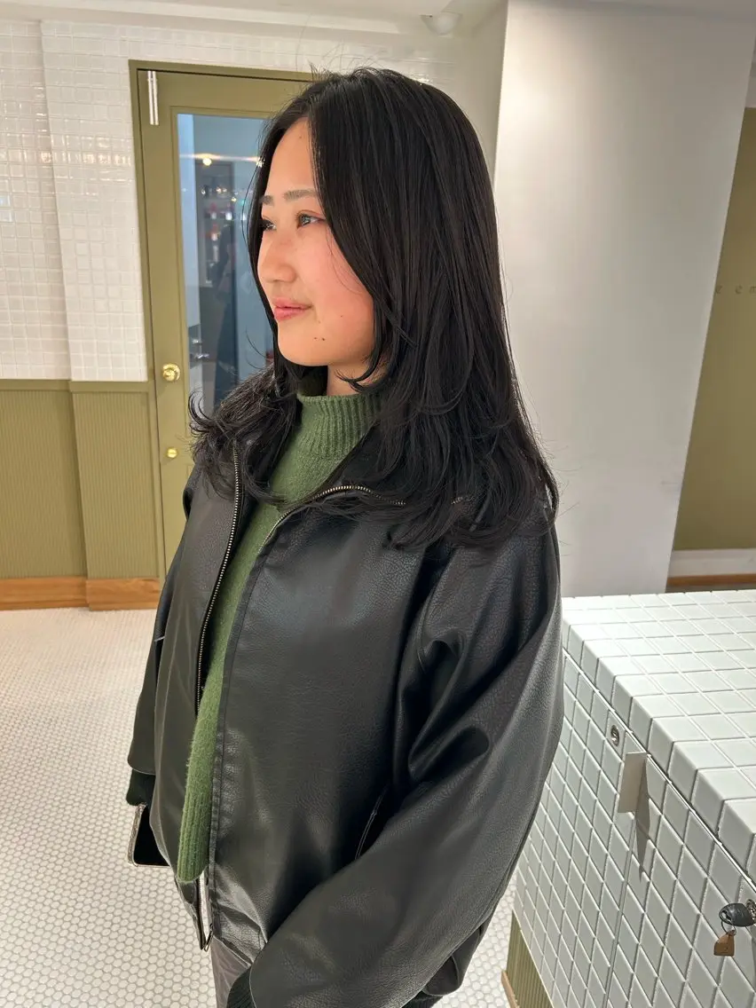 セミロング カラー グレージュ レイヤーカット カット ヘアカラー マンツーマン美容師 立川　♡MIHO♡のヘアスタイル