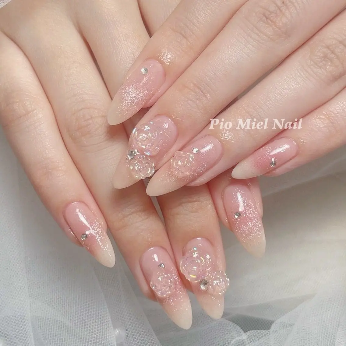 ネイル ハンドネイル HANA 長さだしのネイルデザイン