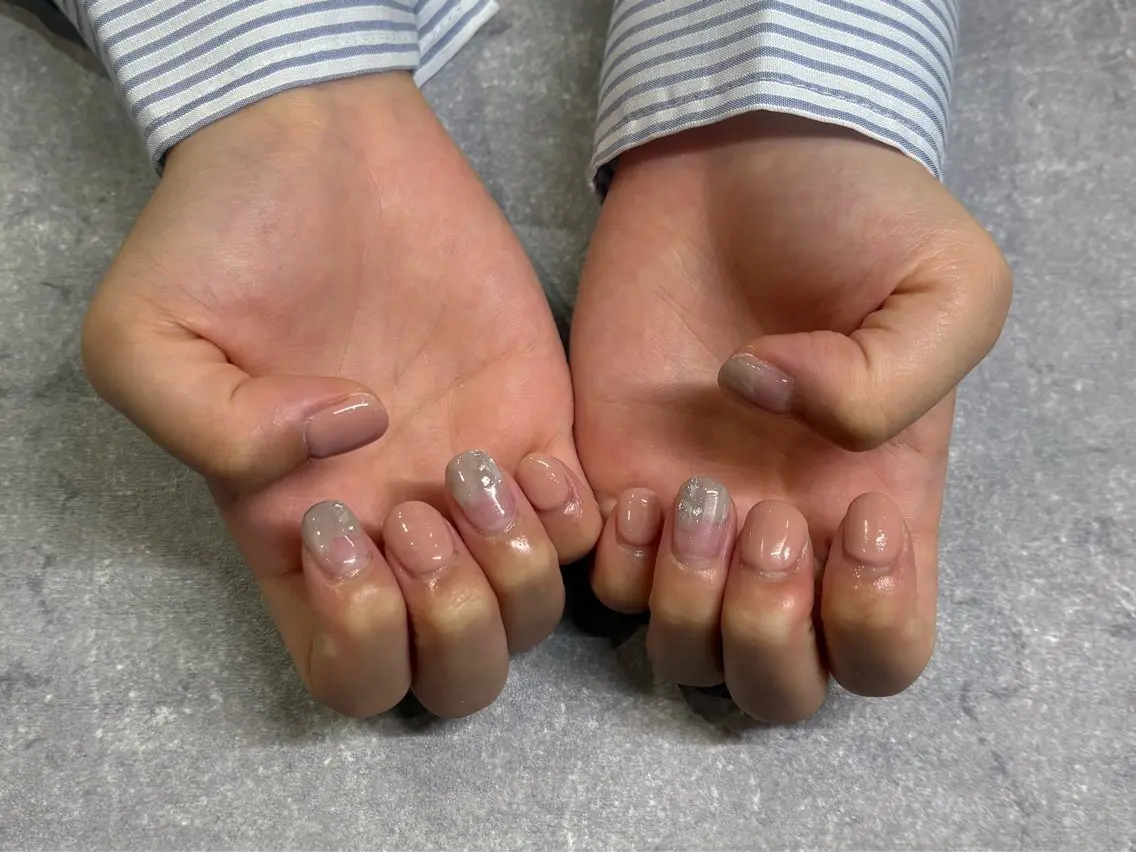 ネイル ニュアンスネイル N ayaのネイルデザイン