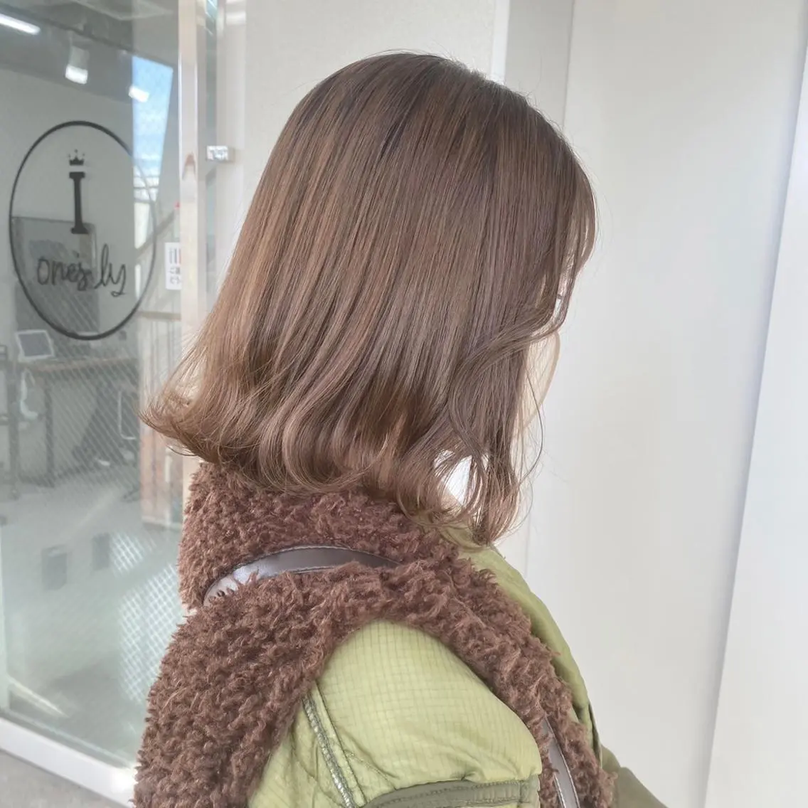 セミロング カラー パーマ ヘアアレンジ メンズ キッズ ネイル マツエク・マツパ アイブロウ 似合わせカラー♡髪質 改善🎀サトカ🍒のヘアスタイル